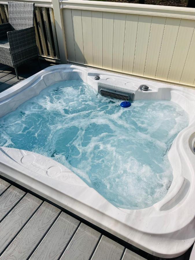 Stone Beck Lodge With Hot Tub York Luaran gambar